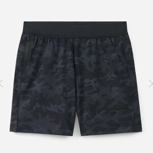 Ten Thousand Interval Short‎ In Black Camo 7” inseam